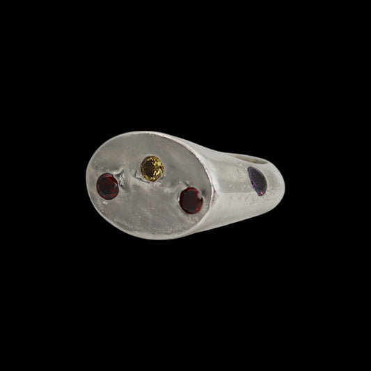 Oval Form No. 1